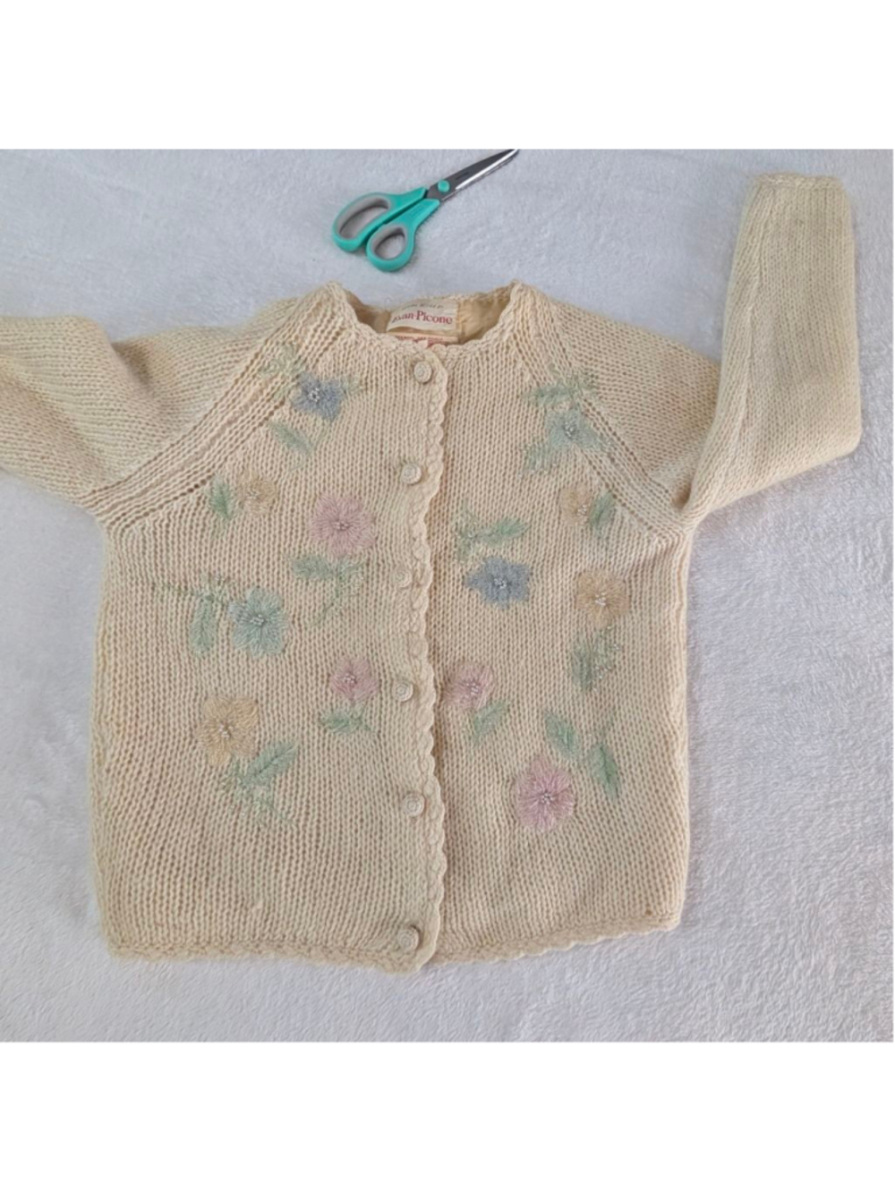 Evan-Picone Vintage Wool Mohair Cream Floral Embroidered Cardigan - Medium - Picture 6 of 16